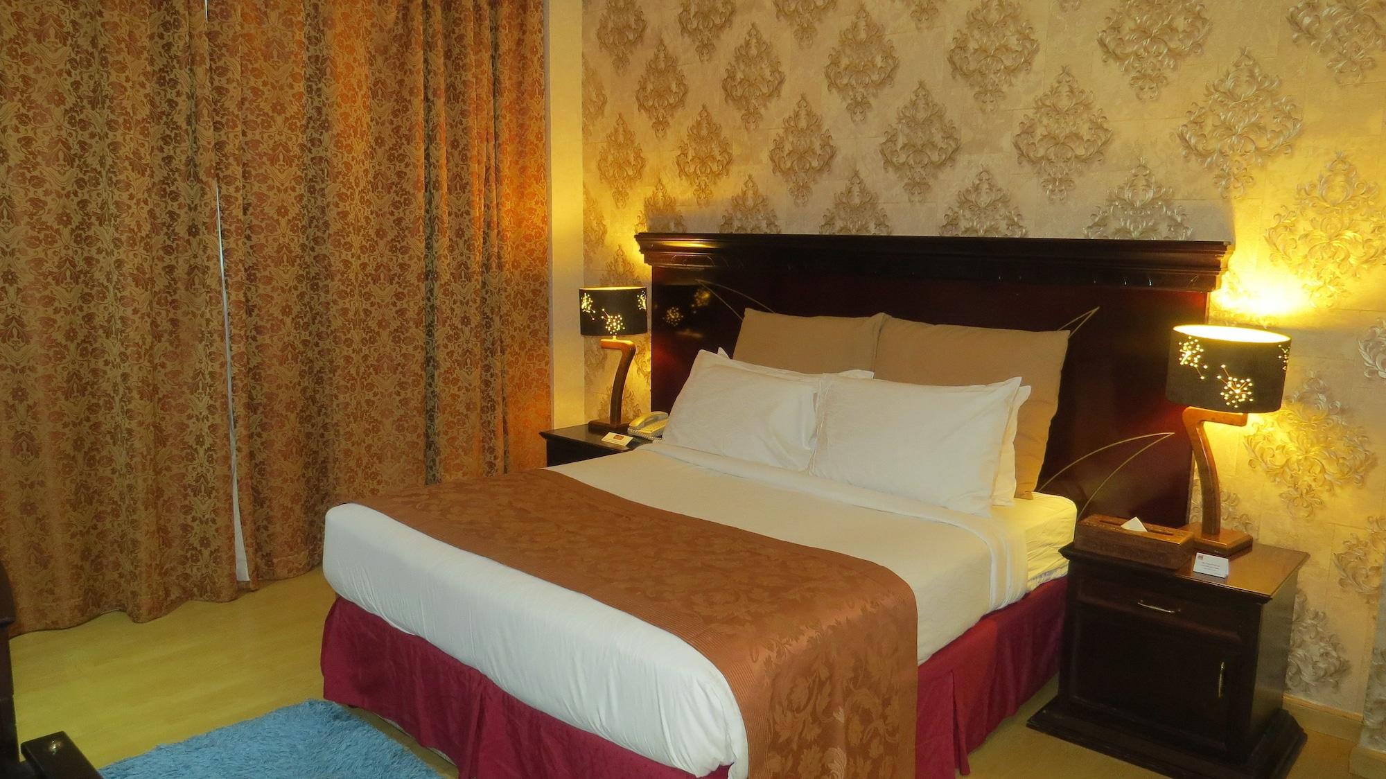 דובאי Al Jawhara Hotel Apartments מראה חיצוני תמונה