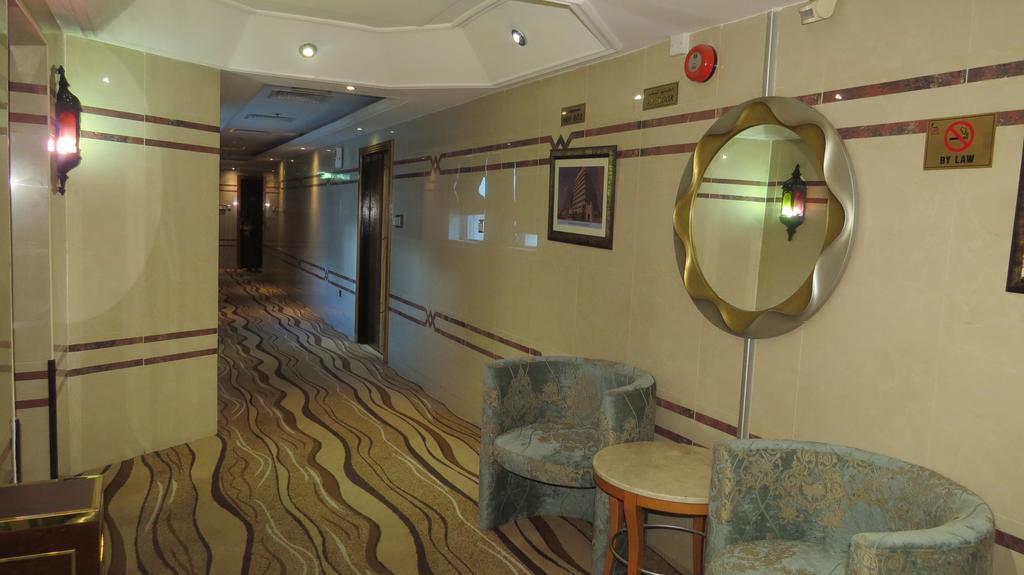 דובאי Al Jawhara Hotel Apartments מראה חיצוני תמונה