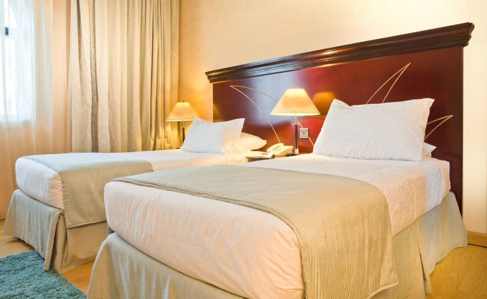 דובאי Al Jawhara Hotel Apartments מראה חיצוני תמונה