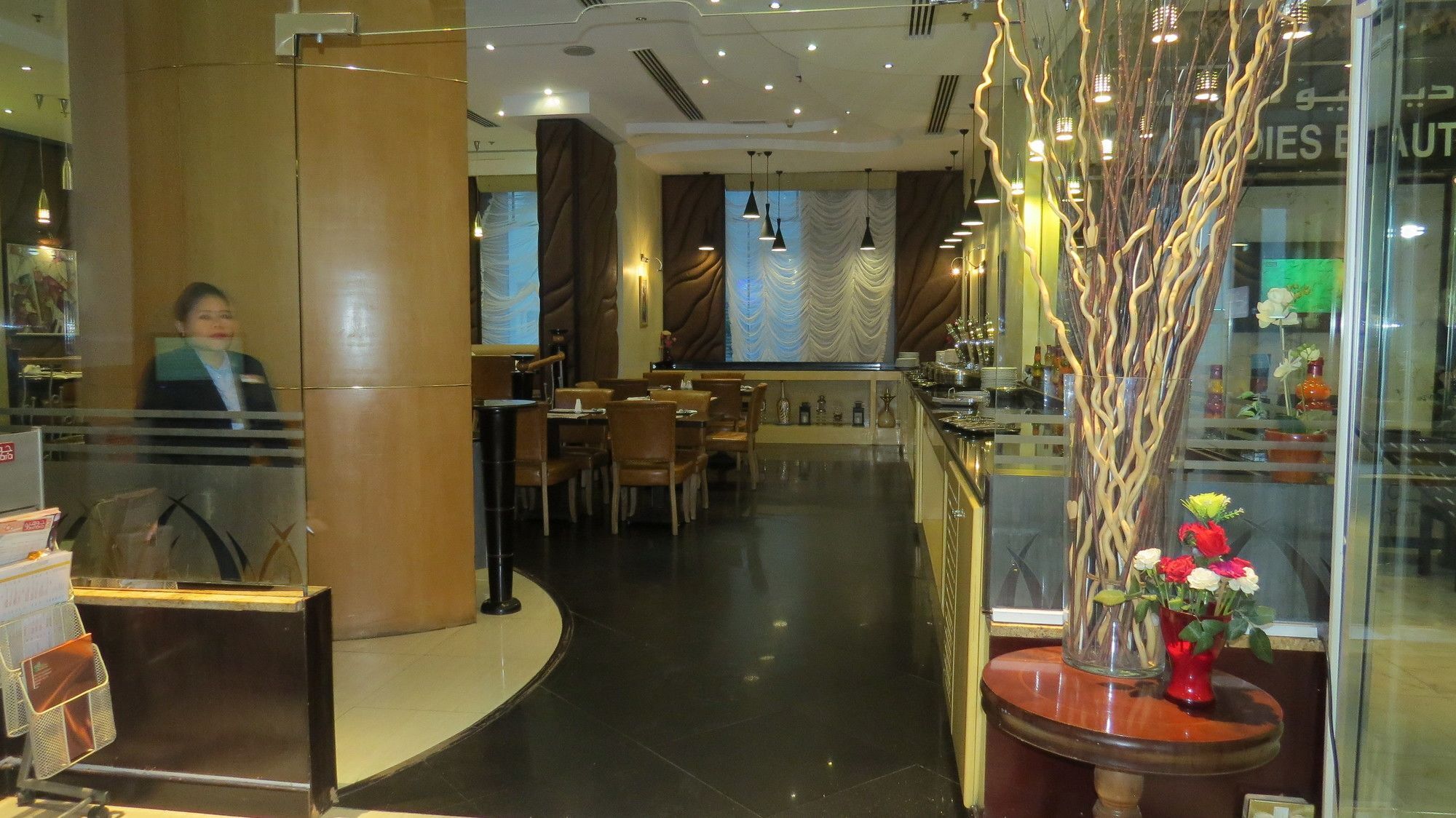 דובאי Al Jawhara Hotel Apartments מראה חיצוני תמונה
